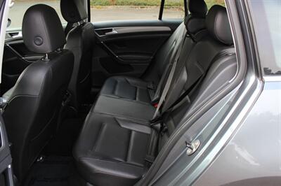 2015 Volkswagen Golf TDI S Sport Wagon - Photo 13 - Salem, OR 97317