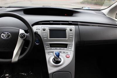 2015 Toyota Prius Two   - Photo 14 - Salem, OR 97317