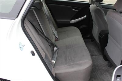 2015 Toyota Prius Two   - Photo 16 - Salem, OR 97317
