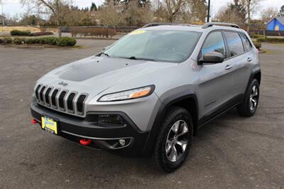 2015 Jeep Cherokee Trailhawk   - Photo 2 - Salem, OR 97317