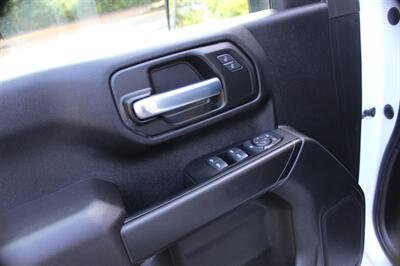 2023 GMC Sierra 2500 Pro - Photo 11 - Salem, OR 97317
