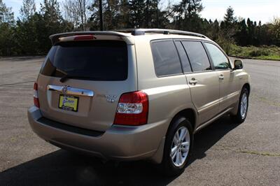 2006 Toyota Highlander Hybrid Limited - Photo 4 - Salem, OR 97317