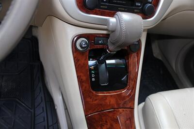 2006 Toyota Highlander Hybrid Limited - Photo 12 - Salem, OR 97317