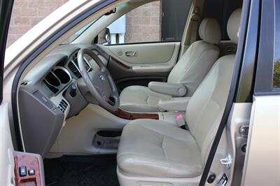 2006 Toyota Highlander Hybrid Limited - Photo 10 - Salem, OR 97317