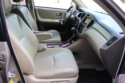 2006 Toyota Highlander Hybrid Limited - Photo 18 - Salem, OR 97317