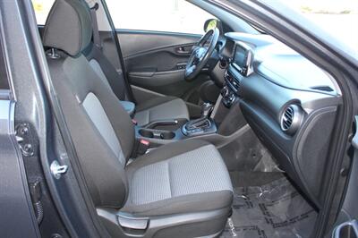 2018 Hyundai KONA SEL   - Photo 18 - Salem, OR 97317
