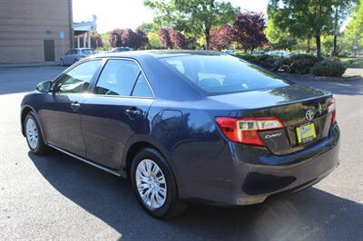 2014 Toyota Camry LE - Photo 3 - Salem, OR 97317