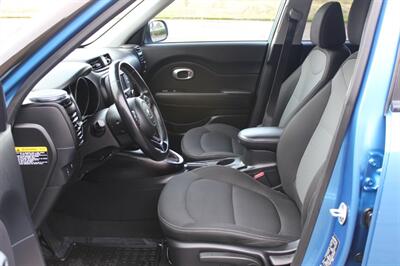 2017 Kia Soul +   - Photo 10 - Salem, OR 97317