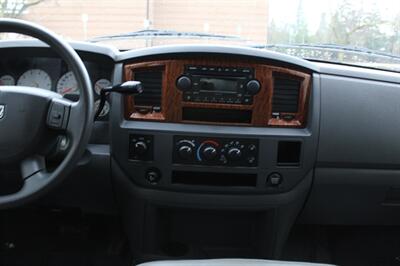 2006 Dodge Ram 1500 SLT Mega Cab   - Photo 13 - Salem, OR 97317