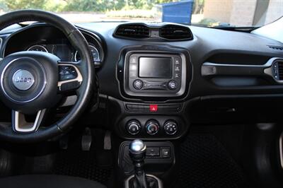 2015 Jeep Renegade Latitude   - Photo 14 - Salem, OR 97317