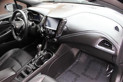 2017 Chevrolet Cruze Premier Auto - Photo 17 - Salem, OR 97317