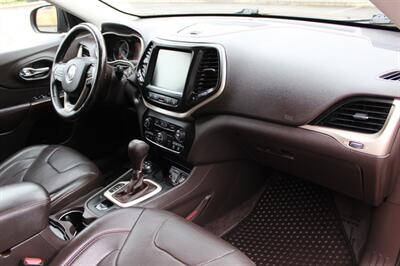 2015 Jeep Cherokee Trailhawk   - Photo 17 - Salem, OR 97317