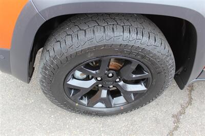 2015 Jeep Cherokee Trailhawk   - Photo 20 - Salem, OR 97317