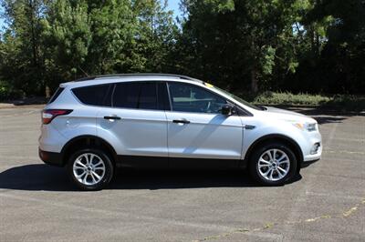 2018 Ford Escape SE   - Photo 5 - Salem, OR 97317