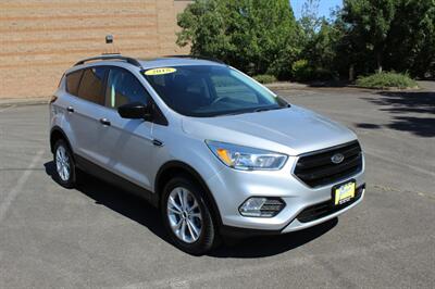 2018 Ford Escape SE   - Photo 1 - Salem, OR 97317