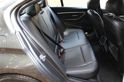 2017 BMW 330i xDrive - Photo 15 - Salem, OR 97317