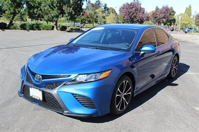 2018 Toyota Camry SE   - Photo 2 - Salem, OR 97317