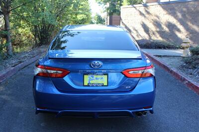 2018 Toyota Camry SE   - Photo 8 - Salem, OR 97317