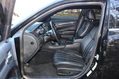 2014 Chrysler 300 S   - Photo 11 - Salem, OR 97317