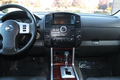 2011 Nissan Pathfinder LE   - Photo 14 - Salem, OR 97317