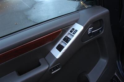 2011 Nissan Pathfinder LE   - Photo 11 - Salem, OR 97317