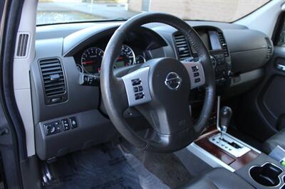 2011 Nissan Pathfinder LE   - Photo 9 - Salem, OR 97317