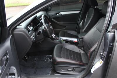 2013 Volkswagen Jetta GLI Autobahn PZEV   - Photo 10 - Salem, OR 97317