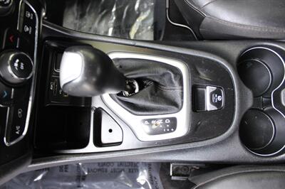2018 Jeep Cherokee Latitude Plus   - Photo 12 - Salem, OR 97317