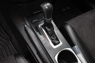 2017 Acura ILX w/Premium w/A-SPEC - Photo 12 - Salem, OR 97317