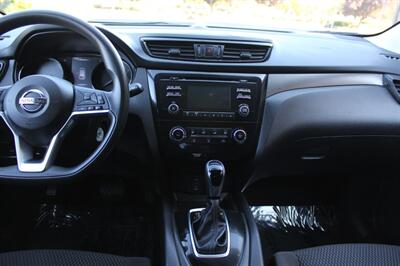 2017 Nissan Rogue S   - Photo 14 - Salem, OR 97317