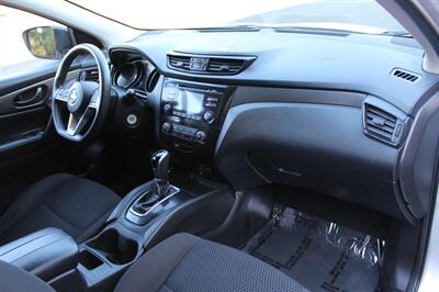 2017 Nissan Rogue S   - Photo 17 - Salem, OR 97317
