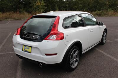 2013 Volvo C30 T5 Premier Plus - Photo 4 - Salem, OR 97317