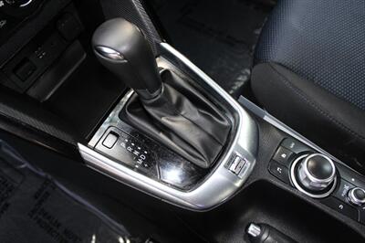 2017 Toyota Yaris iA   - Photo 12 - Salem, OR 97317