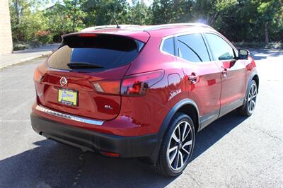 2018 Nissan Rogue Sport SL   - Photo 4 - Salem, OR 97317