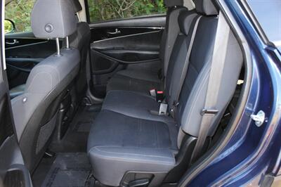 2019 Kia Sorento LX V6   - Photo 14 - Salem, OR 97317