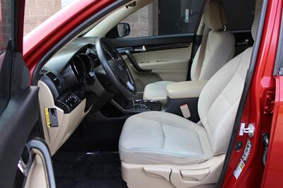 2011 Kia Sorento LX - Photo 10 - Salem, OR 97317