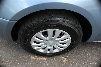 2012 Kia Sedona LX - Photo 20 - Salem, OR 97317