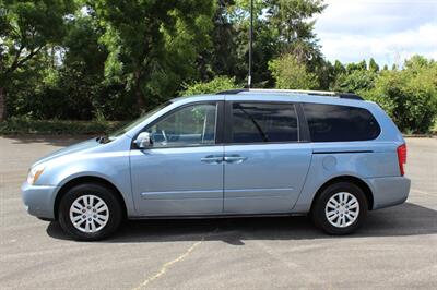 2012 Kia Sedona LX - Photo 7 - Salem, OR 97317