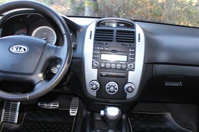 2009 Kia Spectra SX   - Photo 15 - Salem, OR 97317