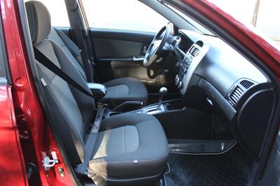 2009 Kia Spectra SX   - Photo 18 - Salem, OR 97317