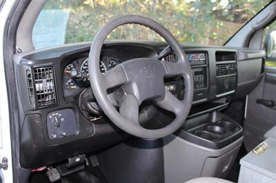 2007 Chevrolet Express 1500   - Photo 9 - Salem, OR 97317