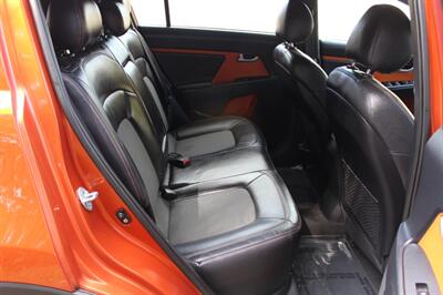 2011 Kia Sportage EX   - Photo 16 - Salem, OR 97317