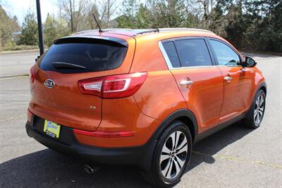 2011 Kia Sportage EX   - Photo 4 - Salem, OR 97317