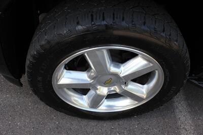 2010 Chevrolet Tahoe LTZ   - Photo 20 - Salem, OR 97317