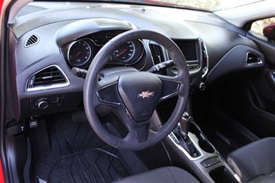 2019 Chevrolet Cruze LS   - Photo 9 - Salem, OR 97317