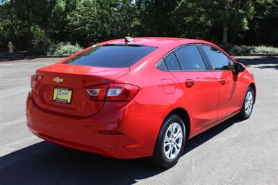 2019 Chevrolet Cruze LS   - Photo 4 - Salem, OR 97317