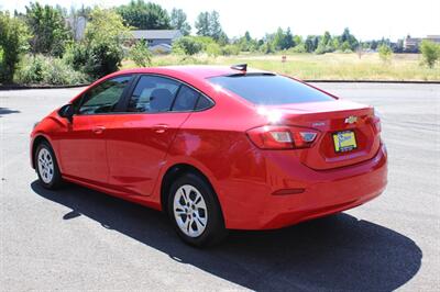 2019 Chevrolet Cruze LS   - Photo 3 - Salem, OR 97317