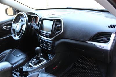 2016 Jeep Cherokee Trailhawk   - Photo 17 - Salem, OR 97317