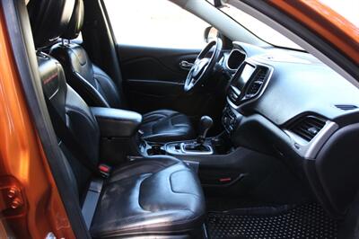 2016 Jeep Cherokee Trailhawk   - Photo 18 - Salem, OR 97317