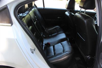 2013 Chevrolet Cruze 2LT Auto - Photo 15 - Salem, OR 97317